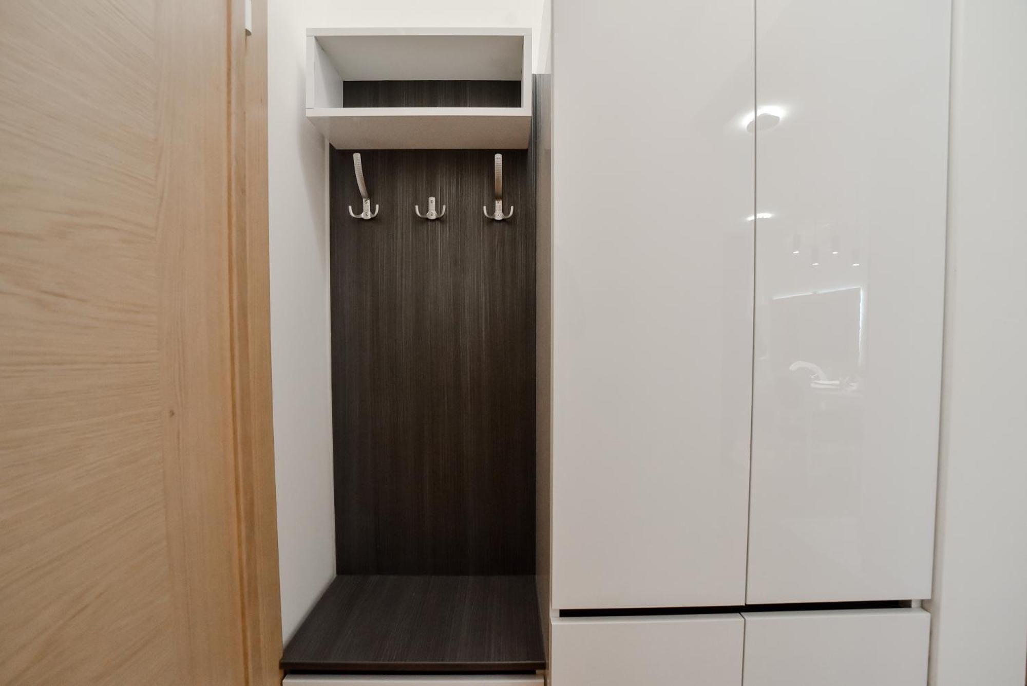 Apartment West S3 *